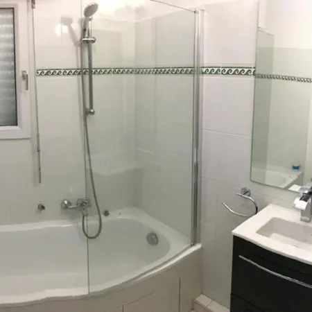 Duplex Port 5' Et Commerces