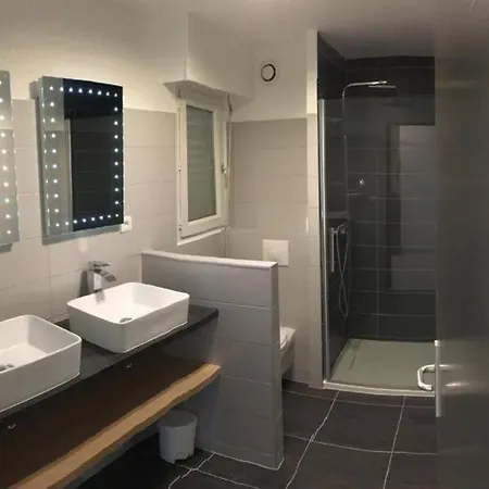 דירה Duplex Port 5' Et Commerces *