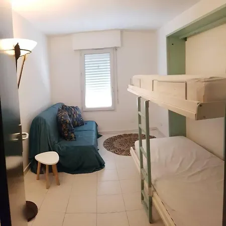 Duplex Port 5' Et Commerces * Fréjus