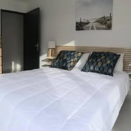 Duplex Port 5' Et Commerces Apartment *