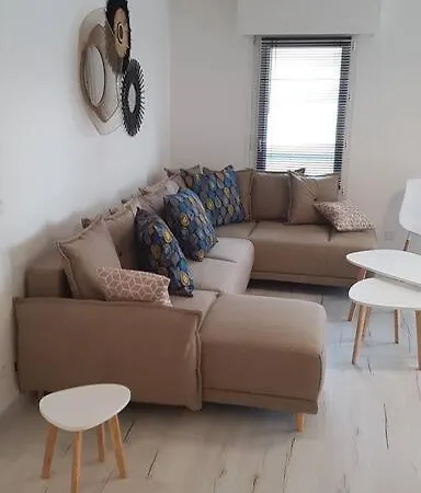 Duplex Port 5' Et Commerces Lägenhet Fréjus